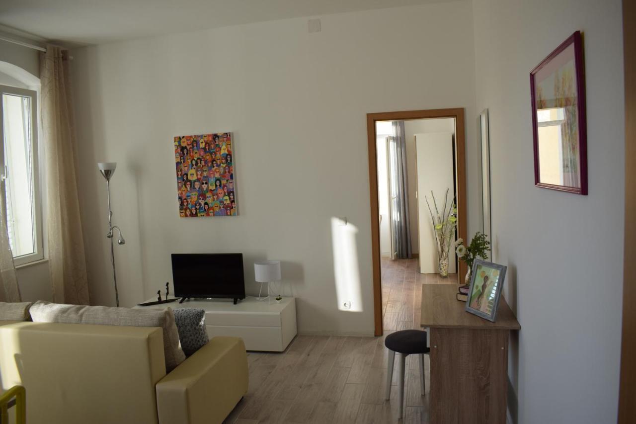 Optimist Makarska Town Center Apartment Ngoại thất bức ảnh