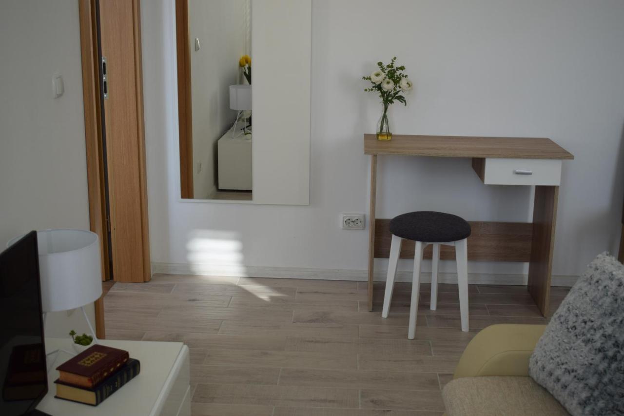 Optimist Makarska Town Center Apartment Ngoại thất bức ảnh