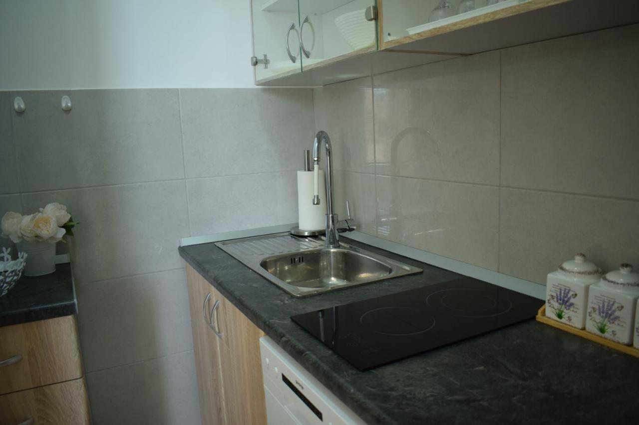 Optimist Makarska Town Center Apartment Ngoại thất bức ảnh
